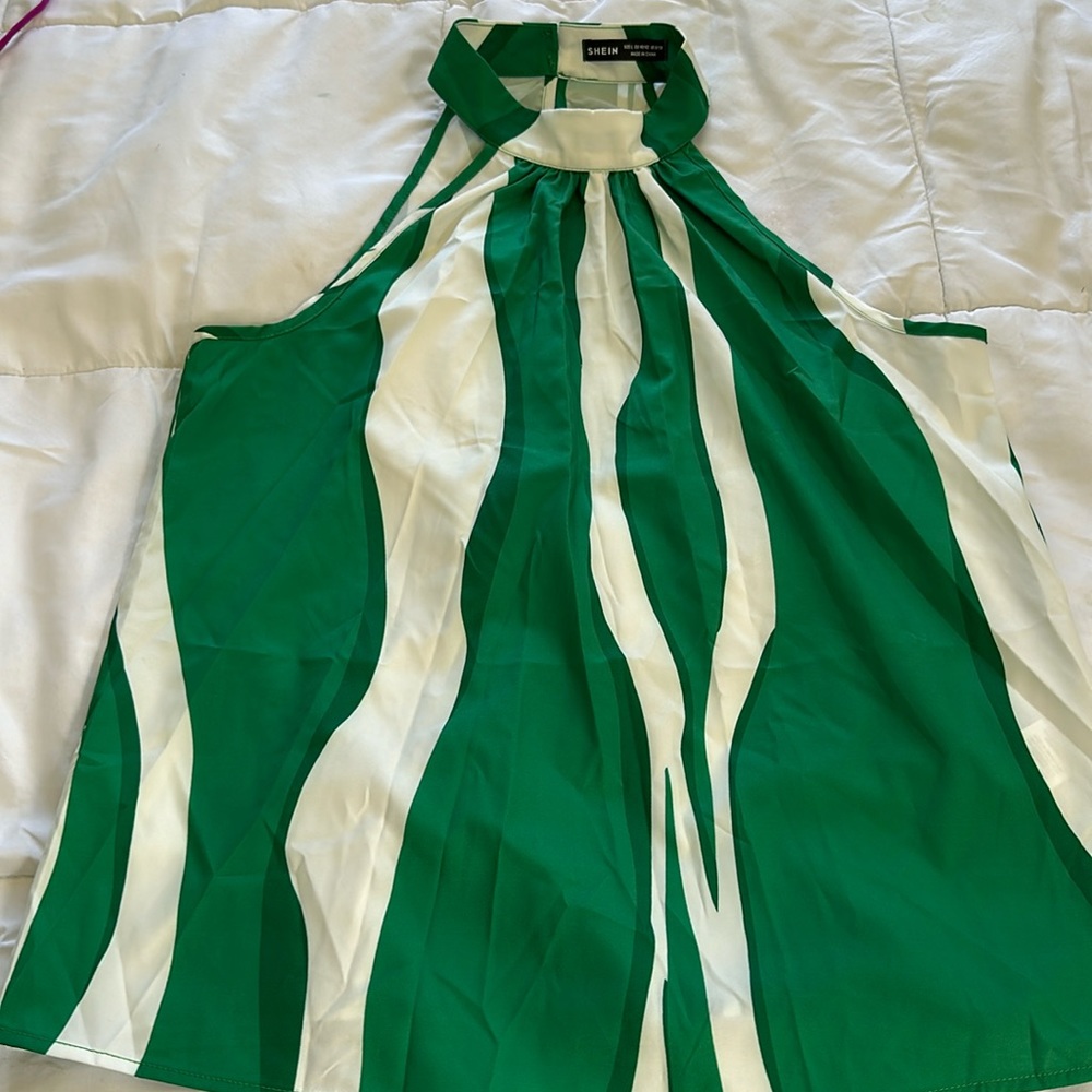 Sleeveless top